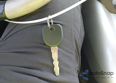 2008 Saturn Sky Special Edition from USA, damaged, VIN 1G8MC35B78Y131860